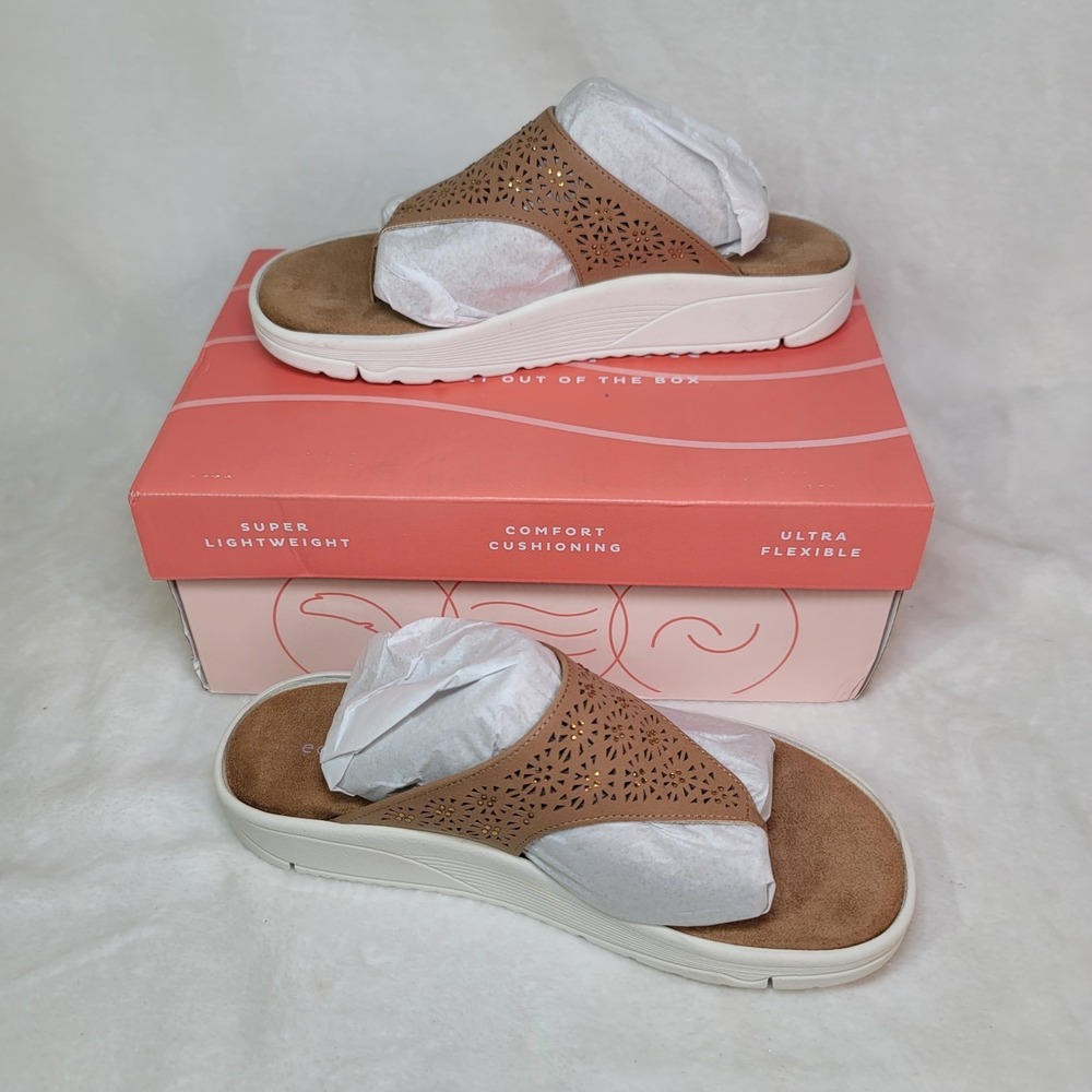 Easy Spirit Rhee3 Thong Slip On‎ Sandal Flip Flop Floral Cut Out NIB Size 7M